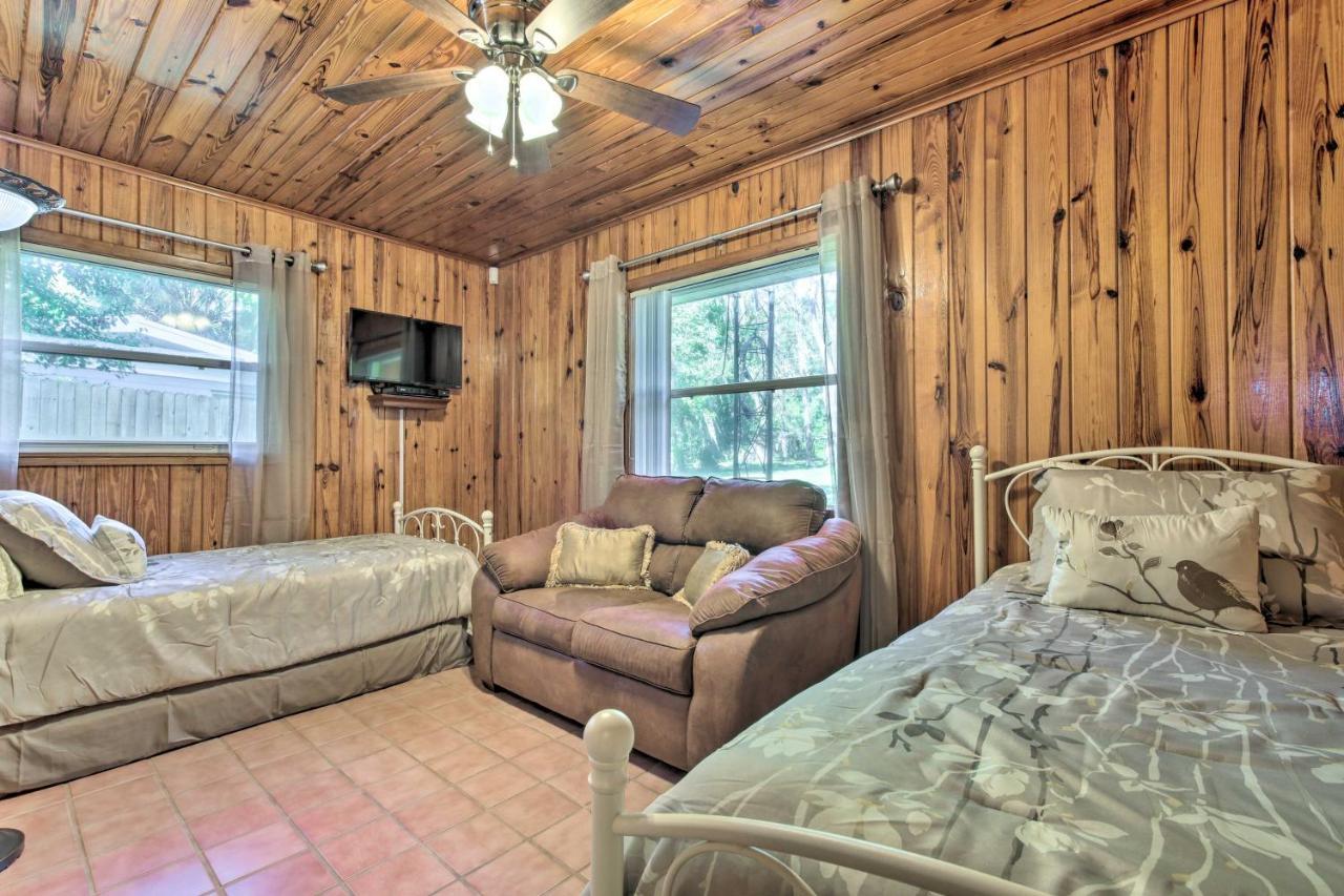 Rainbow River Oasis With Kayaks And Furnished Sunroom! Даннеллон Экстерьер фото